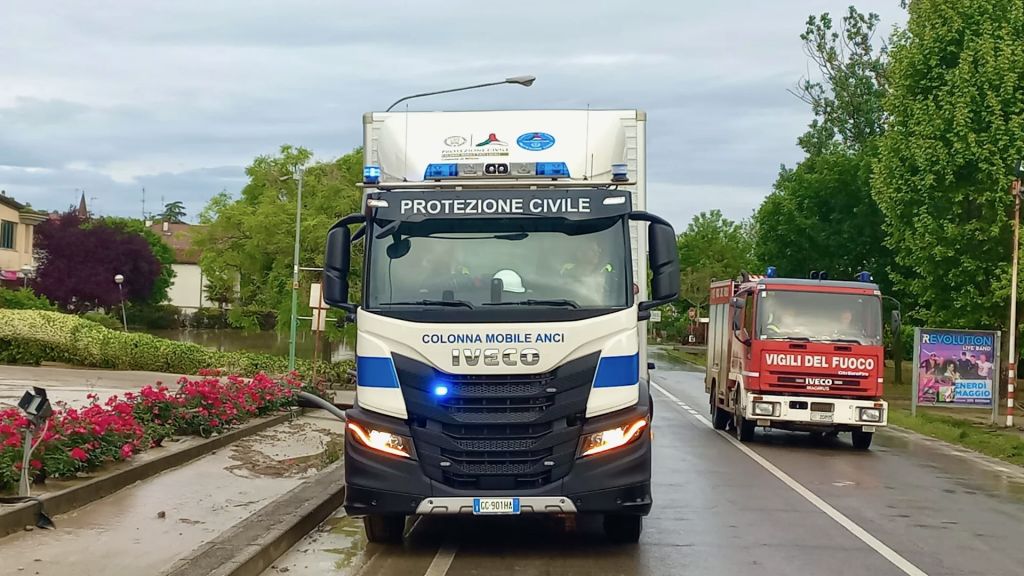 Alluvione: Protezione civile in missione di monitoraggio nella Romagna per valutare le necessità